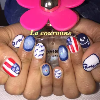 ネイル Lacouronne NATSUMIのネイルデザイン