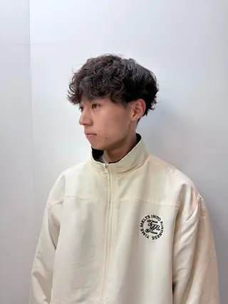 パーマ メンズ 高明度ハイトーン× ショート/莉音🧤のヘアスタイル