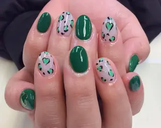 ネイル 新橋 ルキナ スタッフのネイルデザイン