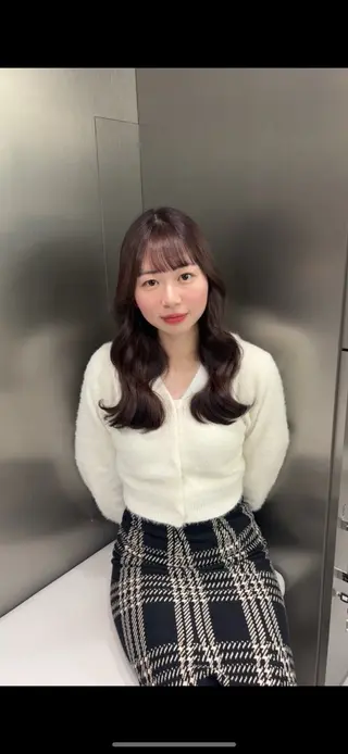 ミディアム カラー 🤍Suzuka🤍 ハイトーン/ブリーチのヘアスタイル