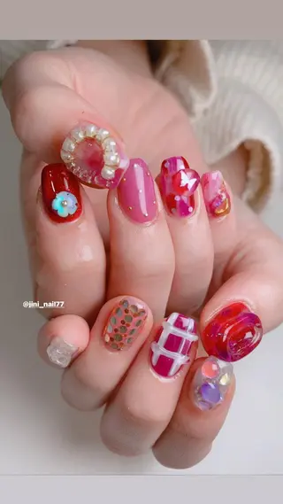 ネイル JINI NAIL所属・ジニ ネイルのネイルデザイン