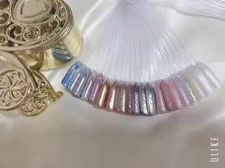 ネイル 高草木 桃香のネイルデザイン