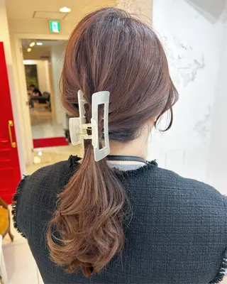 セミロング カラー ヘアアレンジ マツエク・マツパ アイブロウ Noah's　Ark所属・透明感カラー🫧ヘア セット🫧松本菜月の眉毛・アイブロウイメージ