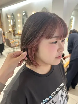 ショート 🍂透明感ベージュ カラー🍂森部杏菜のヘアスタイル