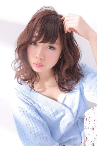 カラー due hair 京都駅前店 MILBON オージュア認定サロン【デューヘアー】所属・ハイトーンブリーチ 土坂　由志【京都】のヘアスタイル