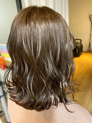 ミディアム カラー ヘアアレンジ 久米 治仁のヘアスタイル