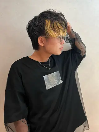 メンズ ☀️コミヤマミユ☀️ /パーマ/ハイトーンのヘアスタイル