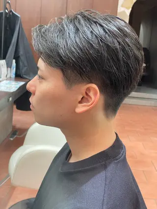 メンズ MAISON des M.SLASH所属・韓国風レイヤー/ 艶カラー竹内貫のヘアスタイル