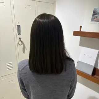 カラー 藤波 愛佳のヘアスタイル