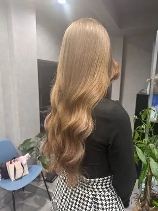 ロング カラー STEEN所属・KOHARU STEENのヘアスタイル