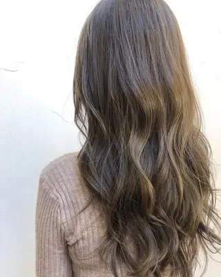 ロング カラー luve heart's And Be  minamisemba所属・脇坂 佳世の眉毛・アイブロウイメージ