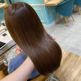 セミロング 山本翔一郎 韓国顔周りレイヤーのヘアスタイル