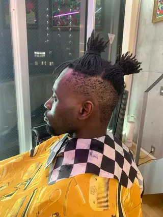 ショート メンズ HONEY TRAP!所属・HARURU🪮✨ ブレイズ海外ヘアのヘアスタイル