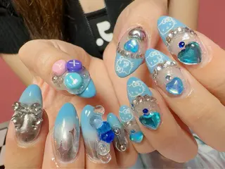 ネイル Nail Atelier IamI所属・アイアムアイ 大村磨衣のネイルデザイン