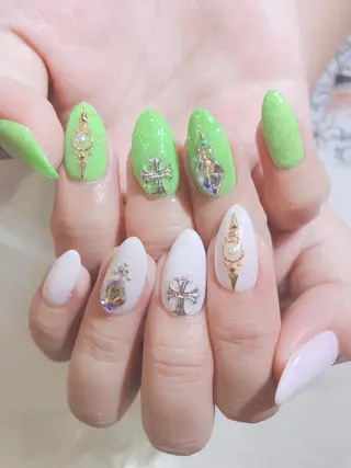 ネイル ネイルサロン トゥルースのネイルデザイン