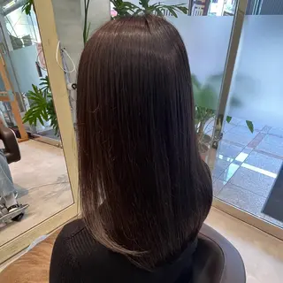 セミロング omocha umiのヘアスタイル