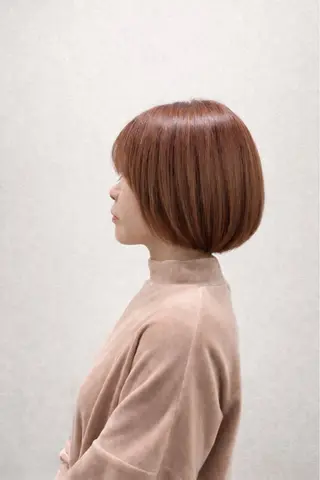 ミディアム EIIR 玉造.のヘアスタイル