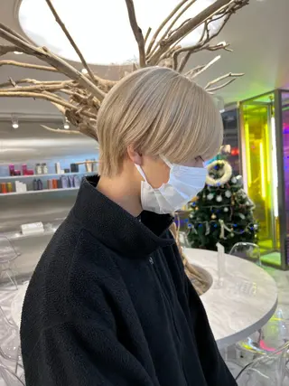 ショート カラー メンズ カラーモデル⚡️ REONのヘアスタイル