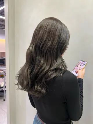 ロング 赤み消しカラー✳️ 井上明日翔💫のヘアスタイル