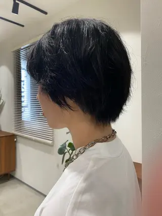 ショート M Rのヘアスタイル