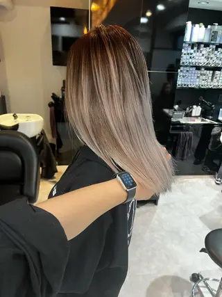 セミロング カラー PSY(サイ)所属・PSY(サイ)池袋 金田尚久🎨のヘアスタイル