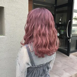 ロング maco 艶感ハイトーン🦋のヘアスタイル