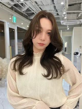 セミロング カラー ヘアアレンジ maoブリーチ無し 似合わせカラーのヘアスタイル