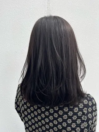 セミロング カラー 松岡 アユミ  berryのマツエク・マツパデザイン