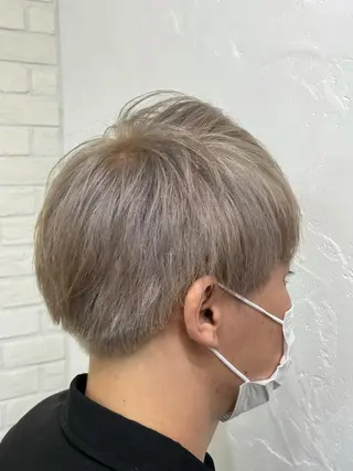 ショート カラー メンズ hair living Liko池袋東口店所属・✨透明感カラー🌱 上村　舜のヘアスタイル