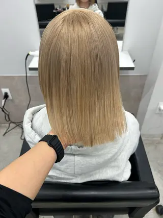 セミロング カラー メンズ MOE🌙 博多ハイトーンのヘアスタイル