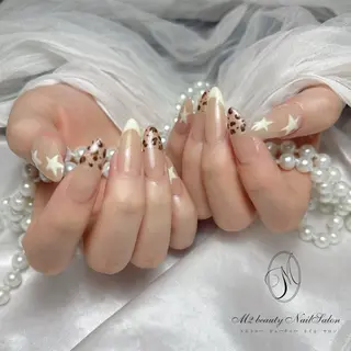 ネイル M2 BEAUTY Rionのネイルデザイン