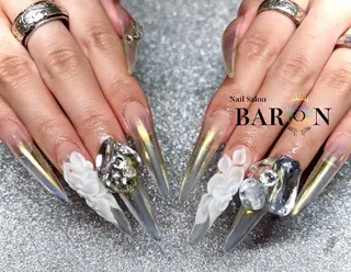 ネイル ♛︎BARON♛︎ SUMIREのネイルデザイン