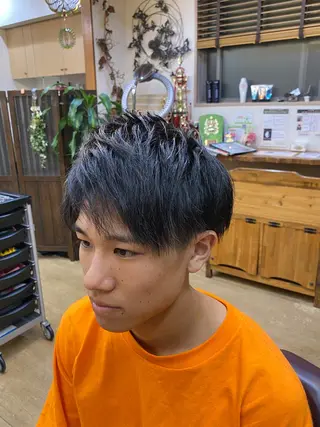 ショート メンズ 浅見 天翔のヘアスタイル