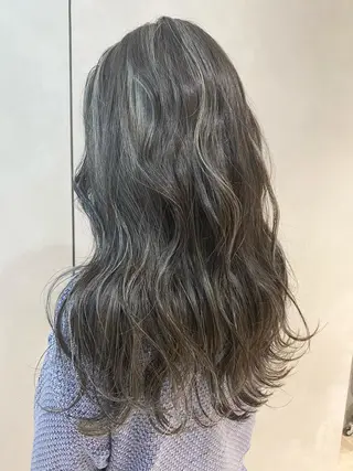 ロング カラー M IIのヘアスタイル