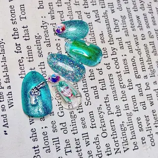 ネイル NOIROUGE所属・NOI ROUGEのネイルデザイン