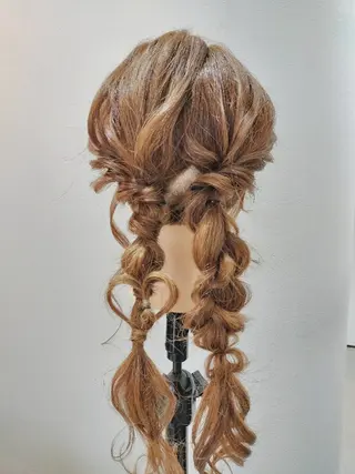 ロング ヘアアレンジ Cream所属・あさい もものヘアスタイル