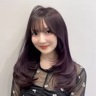 セミロング カラー 髪質改善/透明感/ ブリーチ/桃谷翼のヘアスタイル