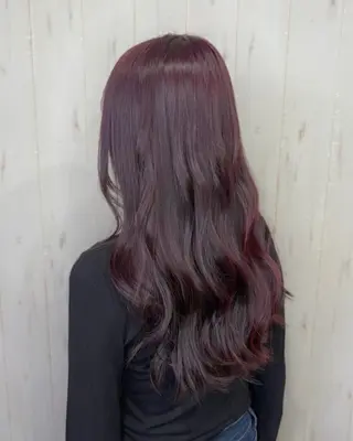 ロング HITSTUDIO ハルカのヘアスタイル