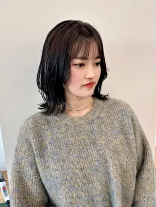 ミディアム カラー ブリーチなし/レイヤ ー特化🌈Tommyのヘアスタイル