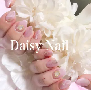 ネイル Daisy Nail所属・Daisy Nailのネイルデザイン