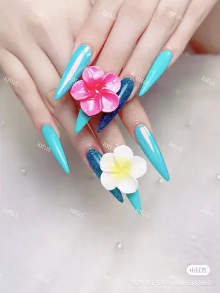 ネイル ネイルサロン lotusのネイルデザイン