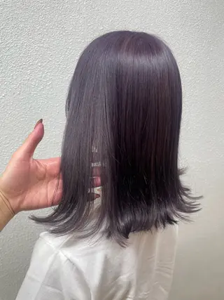 ミディアム カラー 石川 聖奈のヘアスタイル