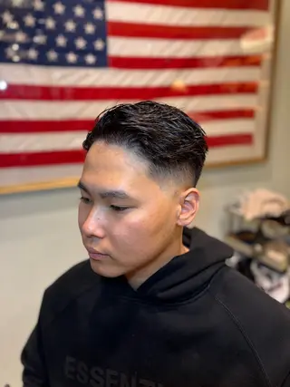 ショート LOSOME CUT WORKS所属・鈴木 航のヘアスタイル