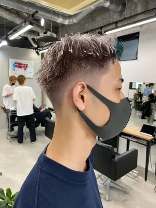 ショート カラー ヘアアレンジ メンズ ブリーチダブルカラー ハイライト/山本喜熙のヘアスタイル