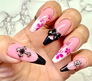 ネイル M.N_ nailのネイルデザイン