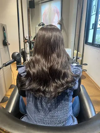 カラー 朝海 明華のヘアスタイル