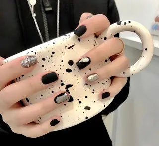 ネイル シ シのネイルデザイン