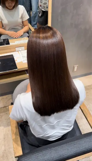 ロング Inity所属・Inity 新谷茉璃のヘアスタイル