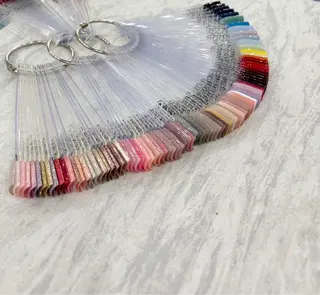 ネイル KUGO SALON所属・KUGO SALON めぐみのネイルデザイン