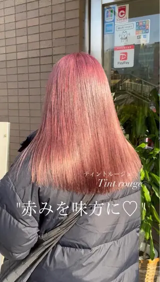 ロング メンズバレイヤージュ 斉藤春のヘアスタイル